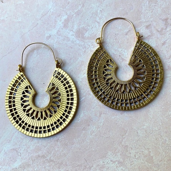 NEW Antique Gold Bohemian Round Statement Earrings Boutique - Picture 5 of 8